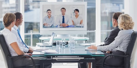 【おすすめ13選】ビジネスチャットとは? 機能や選び方、効果的な使用法を紹介