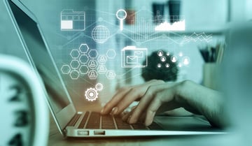 ハイブリッドワークとデジタルワークプレイスの特徴とメリットを解説