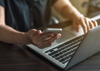 【第1回】生産性向上と情報ガバナンスの強化を両立する「クラウド」という選択肢~変化するビジネス環境にいかに対応するか?【前編】