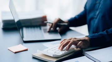 2025年の崖目前！働き方改革を見据えたシステムリプレースを解説