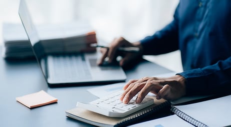 2025年の崖目前！働き方改革を見据えたシステムリプレースを解説 | BoxSquare